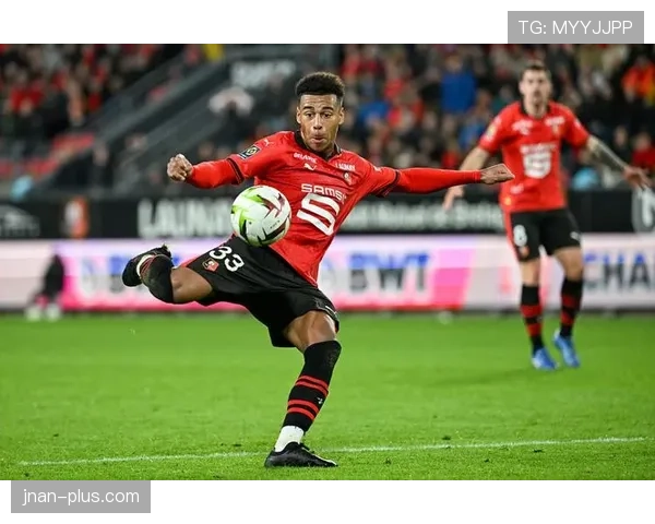 居莱尔与杜埃：技术新星的战术适配性与实战影响力解析